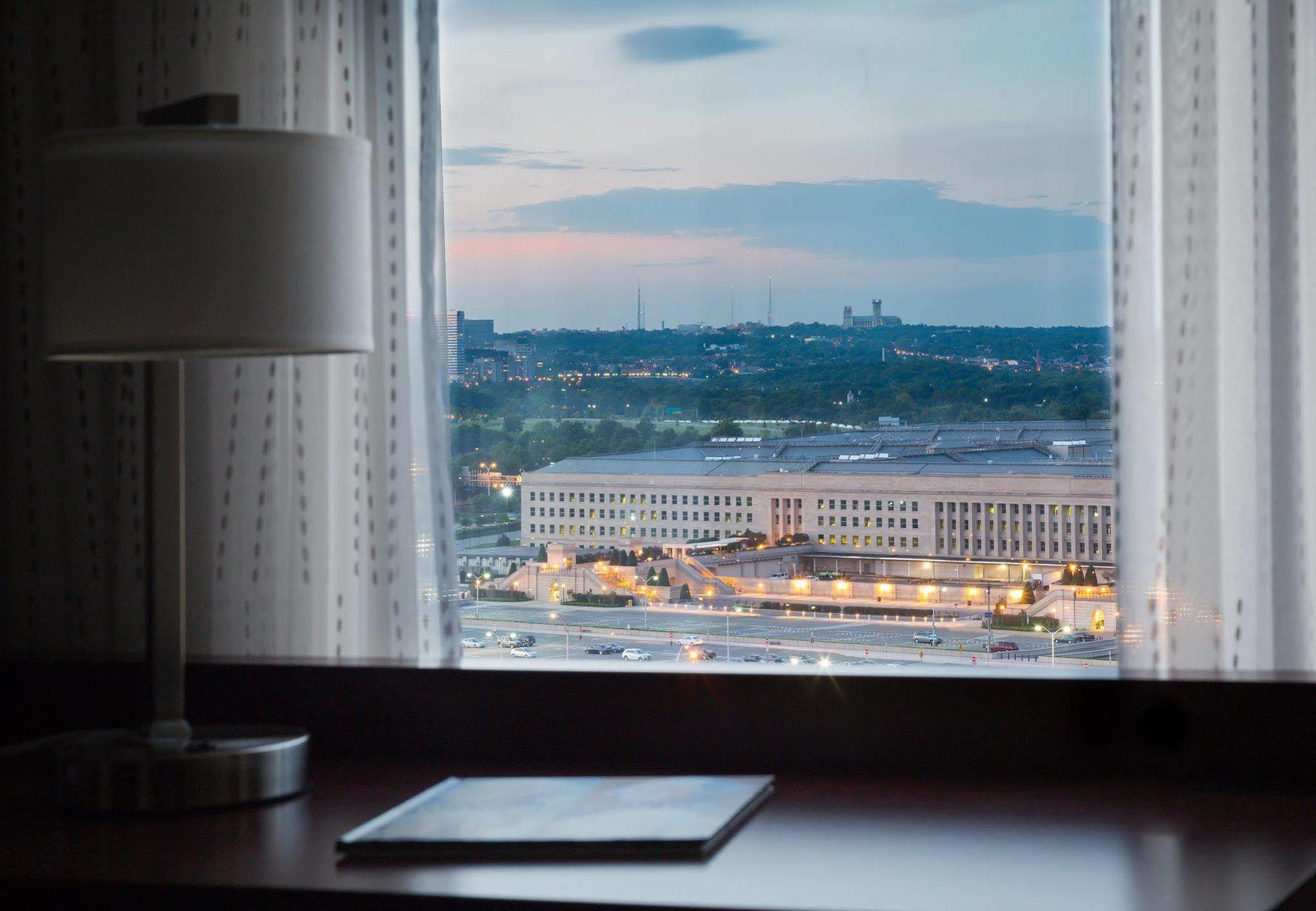 Residence Inn Arlington Pentagon City Eksteriør billede